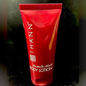 Thann aromatic wood body lotion